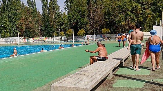 El Ayuntamiento estudia la reapertura de la piscina de San Telmo el próximo verano