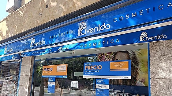 Perfumerías Avenida se rearma en Salamanca con una estrategia de bajos precios en sus tiendas tras el 'trago' de los despidos