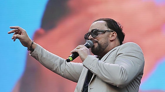 Las imágenes del concierto de El Pérrez en la Plaza Mayor de Valladolid