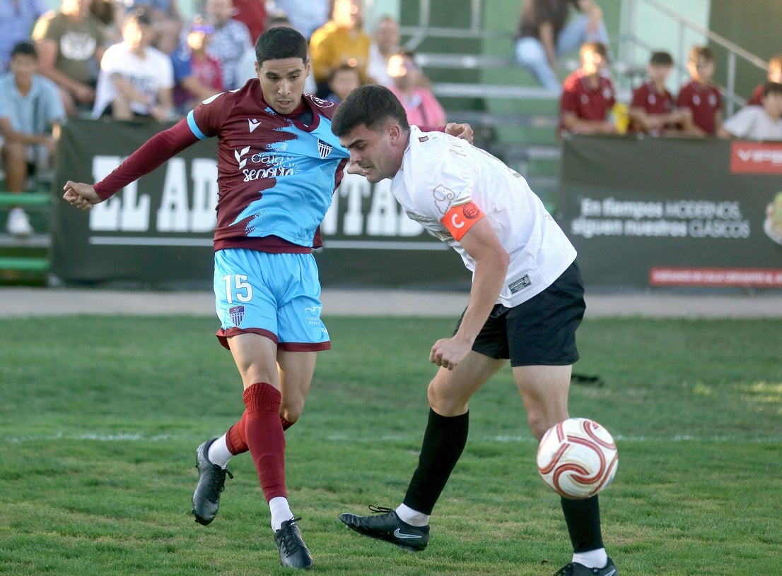 Fotos del partido entre la Segoviana y el Conquense