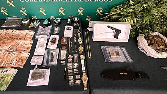 Cuatro detenidos y más de 50.000 euros incautados en una macrooperación antidroga en dos pueblos de Burgos
