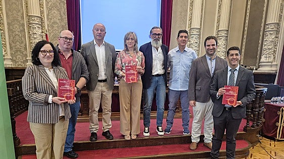 Una publicación aborda los modelos de gestión de los incendios forestales