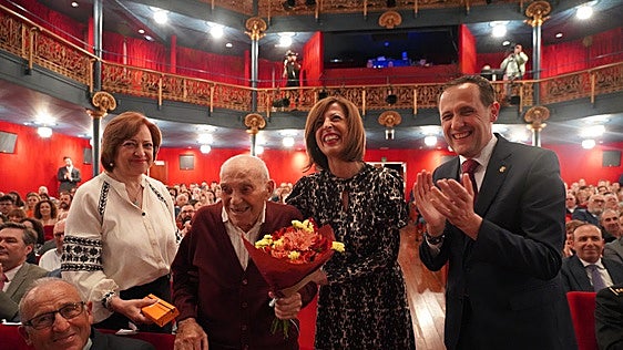 Muere Elías Mora, la memoria viva del viñedo de San Román