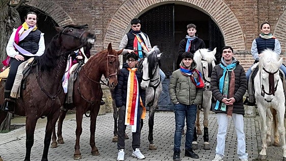 Programa completo de las Fiestas de Villafrechós 2026: horarios de la vaca enmaromada, cuatro macrodiscos y una discomovida