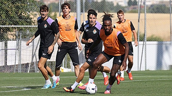 Compás de espera en el Real Valladolid