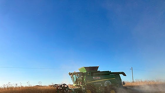 El peso del campo en la economía regional baja un 8% en un año