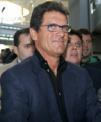 Capello aterriza en Barajas para firmar como nuevo entrenador del Real Madrid