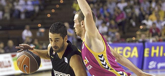 El Cajasol sorprende al Barça y deja al Unicaja como líder