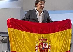 Nadal porta la bandera española. / Foto: Efe | Vídeo: Atlas