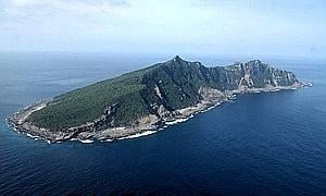 Vista aérea de la Isla Uotsuri, que forma parte de las islas niponas de Senkaku, que son reclamadas por Taiwán y China. / Efe