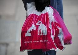 Nipper, en una de las bolsas de las tiendas HMV. / C. Court (AFP)