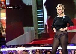 Mercedes Milá, enseñando su ropa interior.