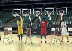 Varias estrellas de la NBA lanzan a canastas con cascabeles. / VÍDEO: YOUTUBE