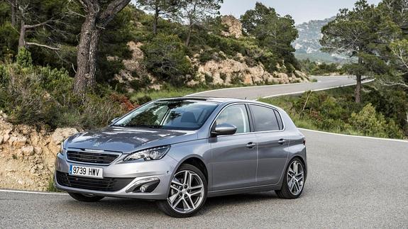 Los eficientes motores de gasolina PureTech en el nuevo Peugeot 308