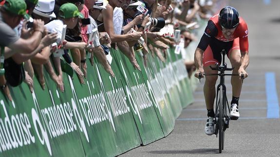 Fabian Cancellara compite en una etapa de la Vuelta a Suiza. 