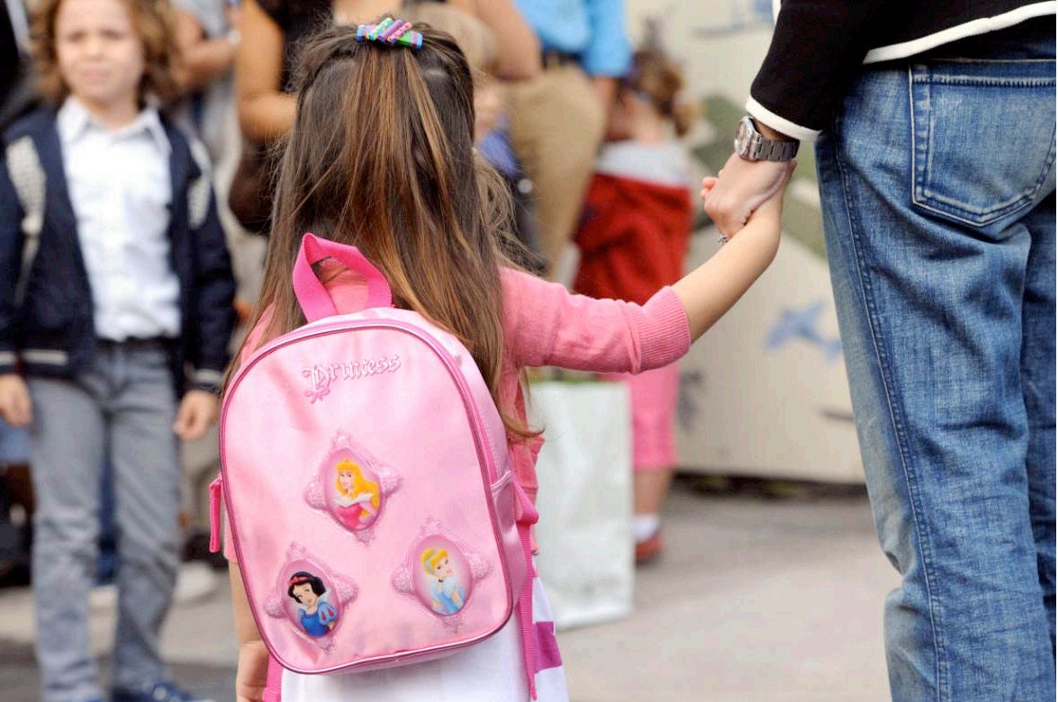 La mayor incidencia de contagio de piojos se da durante la edad escolar. 