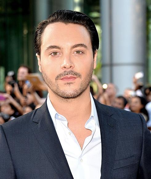 Jack Huston. 