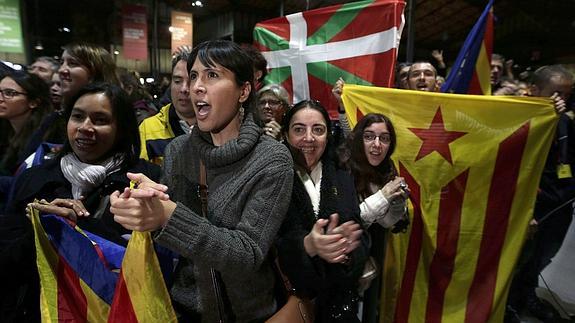 Independentistas catalanes durante una protesta en Barcelona. 