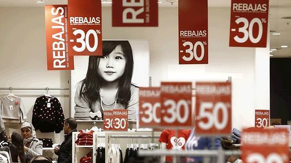 Los 'beacons' dan información al empresario sobre los gustos del cliente.