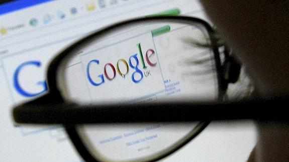 Google supera los 100 millones de búsquedas mesuales.