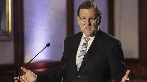 Mariano Rajoy, durante la declaración institucional que ha hecho en el Ayuntamiento de Béjar (Salamanca).