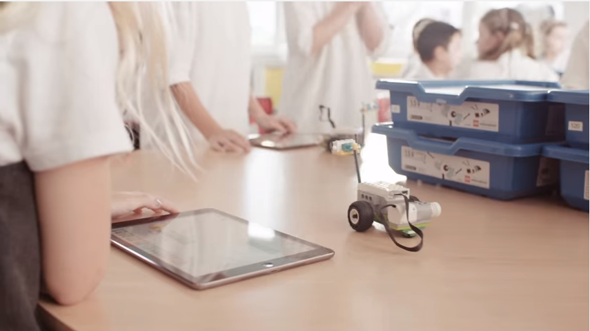 El nuevo kit permite conectarse a tablets iOS y Android.