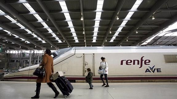 Desconvocada la huelga de los sindicatos en Renfe para esta Semana Santa