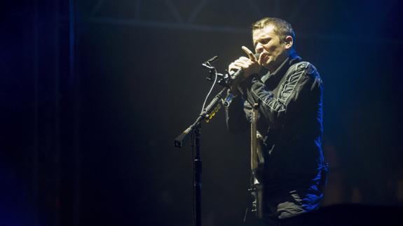 Matt Bellamy, líder de Muse, en el FIB.