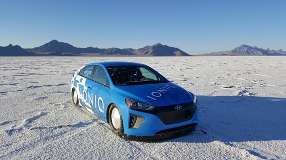 Hyundai Ioniq, nuevo récord de velocidad para un híbrido