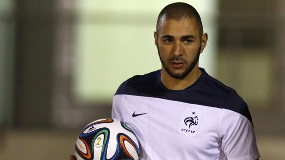 Karim Benzema, en una convocatoria con la selección. 