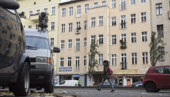 Fachada del edificio donde fue detenido el presunto terrorista.