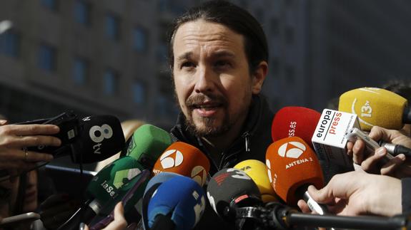 Pablo Iglesias a la salida de la reunión.