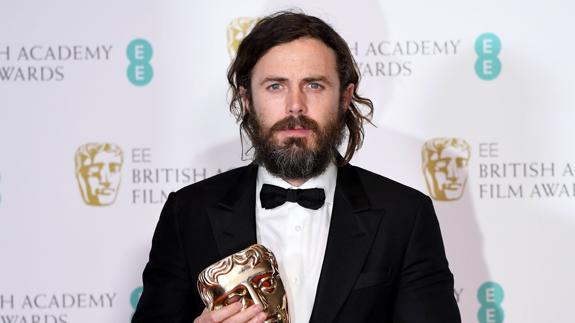 Casey Affleck, en la entrega de premios de la Academia Británica, donde ganó el BAFTA a mejor actor. Andy Rain (EFE)