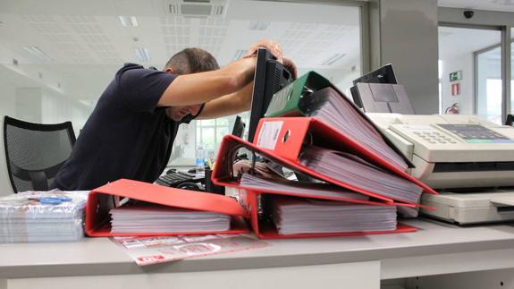El entorno laboral, uno de los más adecuados para la detección temprana de síntomas depresivos