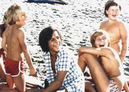 ¿Quieres saber qué fue de los protagonistas de Verano azul?