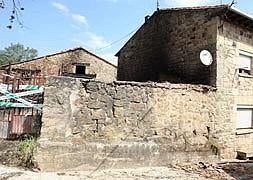 Fallece un joven de 14 años en el incendio de una peña en Vinuesa