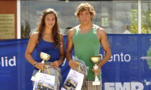 Los ganadores absolutos de la prueba, Paula Alonso y Rául Lizano. EL NORTE