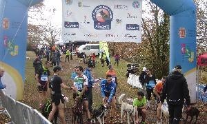 La sección de canicross del CD Parque Sport debuta en en campeonato de España