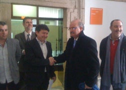 Foto de Samuel Folgueral y Emilio Cubelos. El nuevo alcalde y el numero dos del gobierno local / María Caboalles