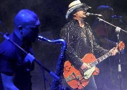 Los Rebeldes durante el concierto. / Ricardo Otazo
