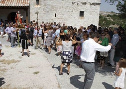 Procesión de San Bartolomé / Agapito Ojosnegros