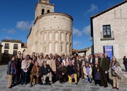 La Real Hermandad de Caballeros de San Fernando visita las Edades