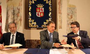 Firma del convenio. / ICAL