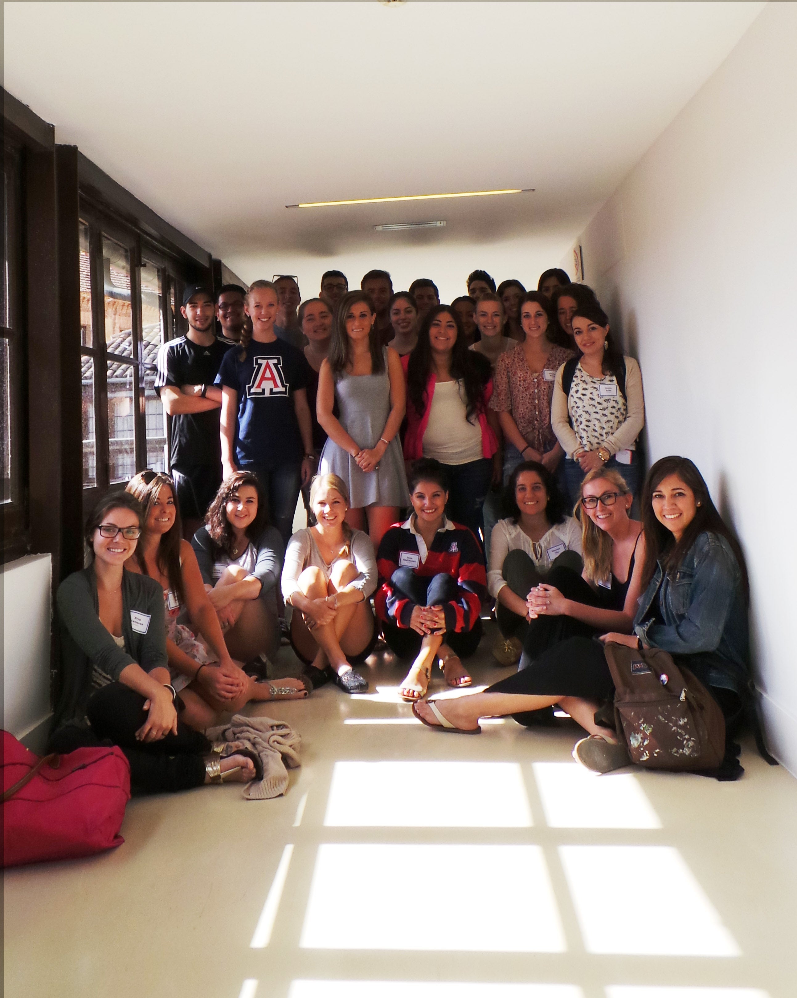 Estudiantes norteamericanos en el campus de IE University de Segovia.