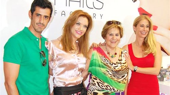 Carmen Bazán, junto con Víctor Janeiro, Trapote y Carmen Janeiro. 