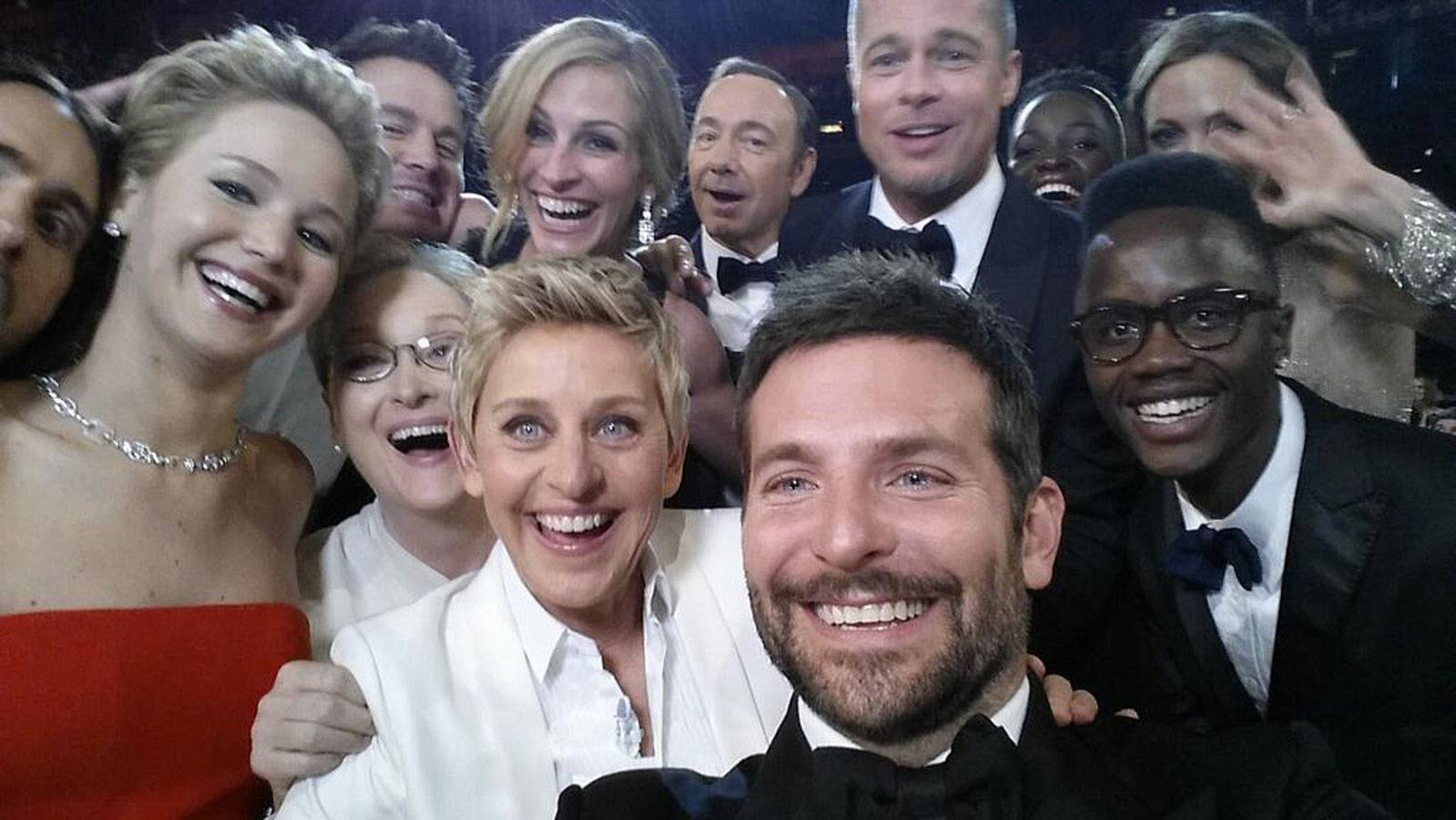 Este 'selfie', capturado en la gala de los Oscar 2014, disparó la moda de las autofotos.