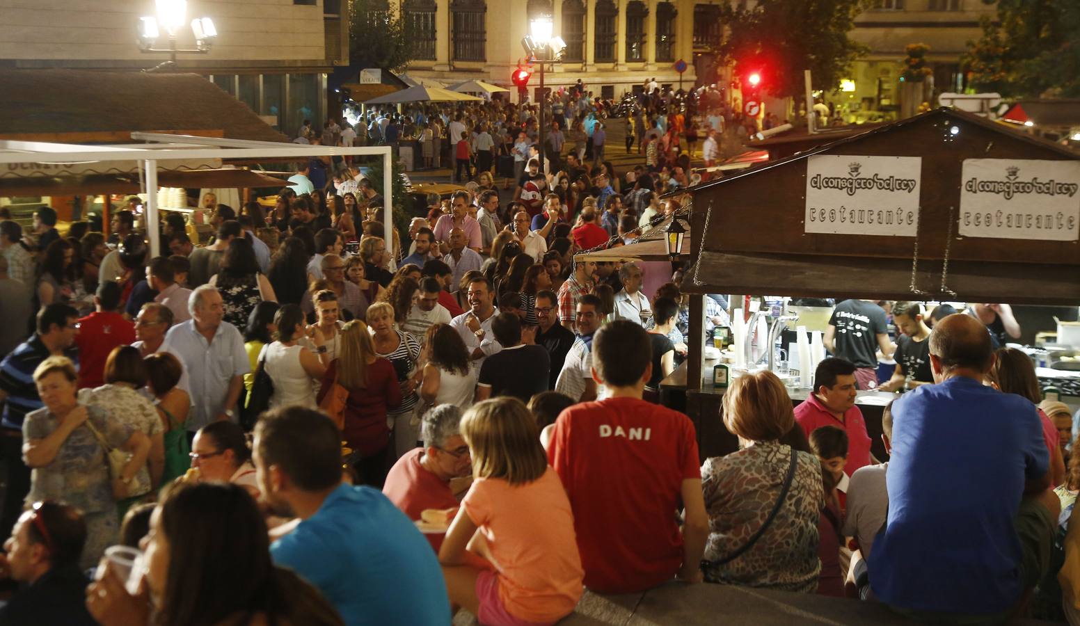 Asistentes a la Feria de Día en San Benito.