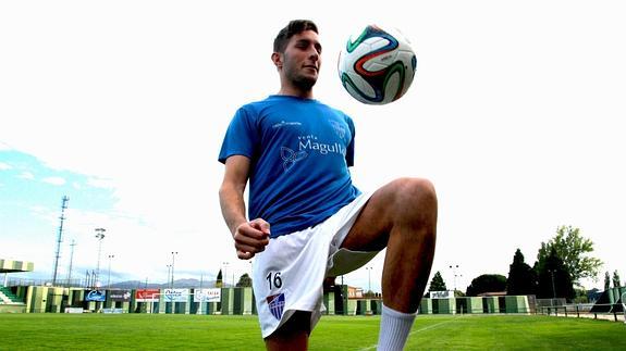 Miguel Herranz, durante su presentación el pasado jueves como jugador de la Segoviana. 