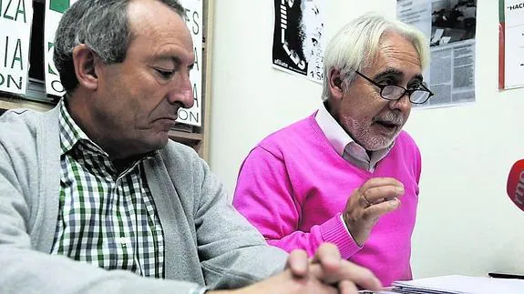 Tomás Martín y Honorio Vega, ayer en la sede de Aspes.
