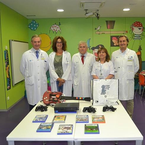 El Río Hortega amplía con consolas los juegos para los niños ingresados